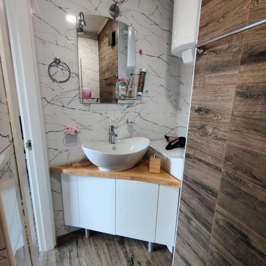 Kala Apartment Novi Sad Luaran gambar