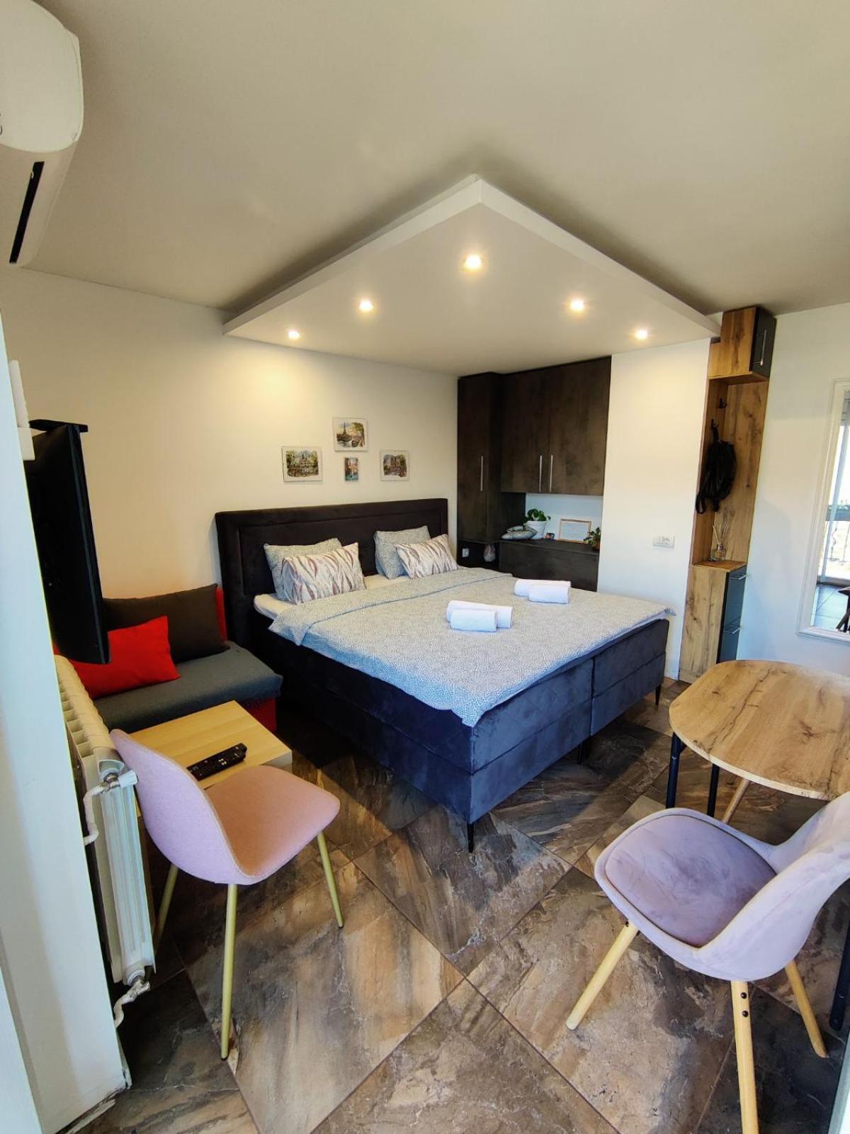 Kala Apartment Novi Sad Luaran gambar